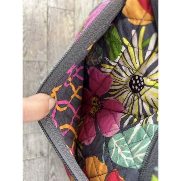 Vera Bradley Large Duffle Bag Weekender Overnight Jazzy blooms Floral Gray Pink - Picture 8 of 11